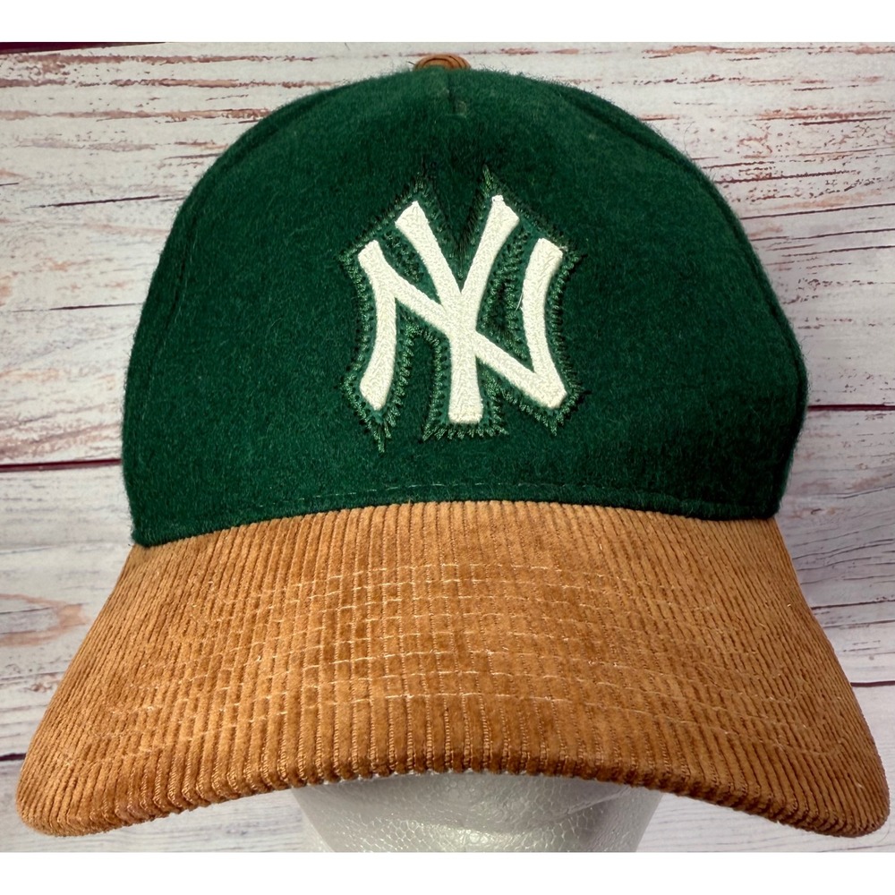 Mitchell & Ness New York Yankees Snapback Hat Green Wool Tan Corduroy Brim MLB